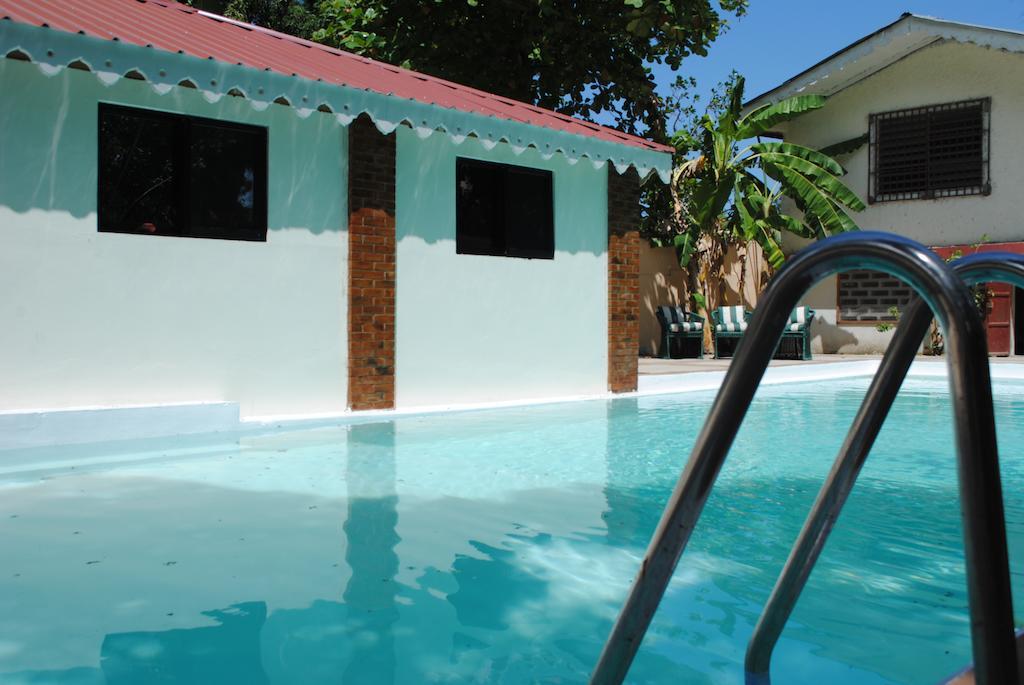 Hotel Imperial Cap-Haitien Bagian luar foto