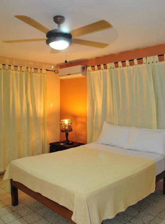 Hotel Imperial Cap-Haitien Bagian luar foto
